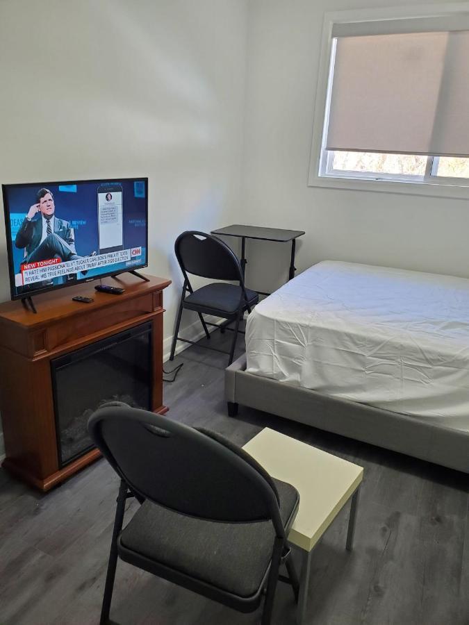 Appartement Maxwell Esabu à Toronto Extérieur photo