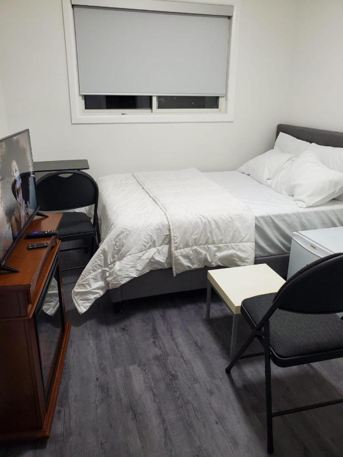 Appartement Maxwell Esabu à Toronto Extérieur photo